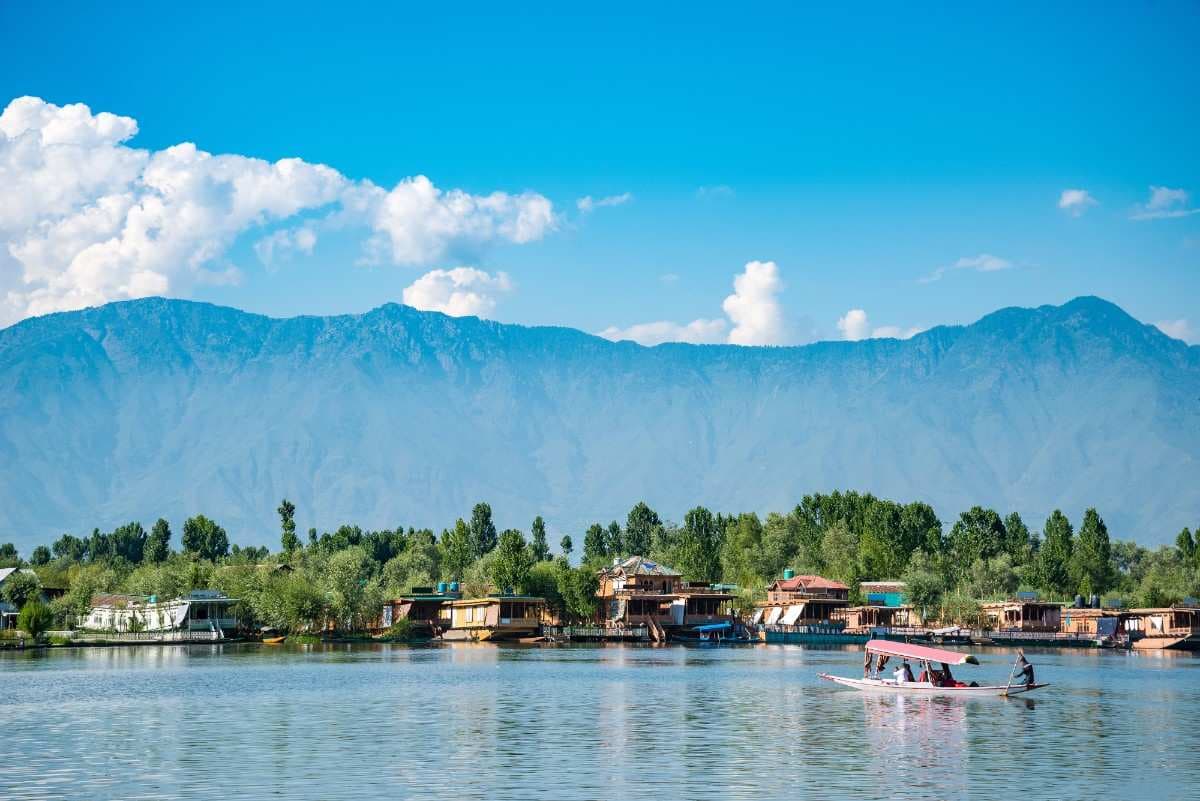 Kashmir Tour (Delhi to Delhi)